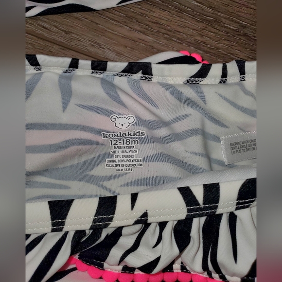 Baby's Koala Kids 2 pc. black/white/pink zebra print ruffled swimsuit 12-18 mos. - Picture 5 of 6